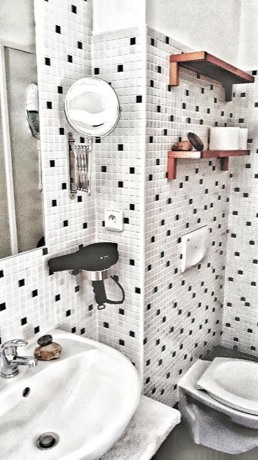 M+E Apartment ฮอร์นิมาร์ชอฟ ภายนอก รูปภาพ