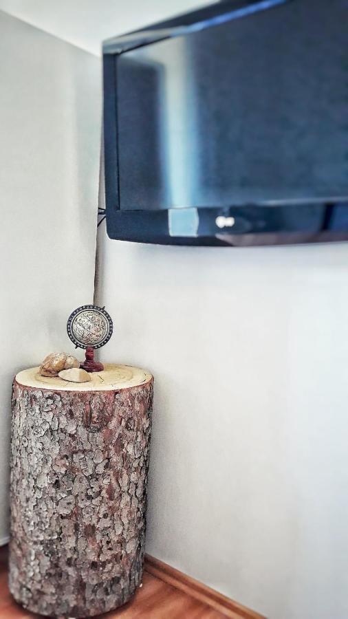 M+E Apartment ฮอร์นิมาร์ชอฟ ภายนอก รูปภาพ